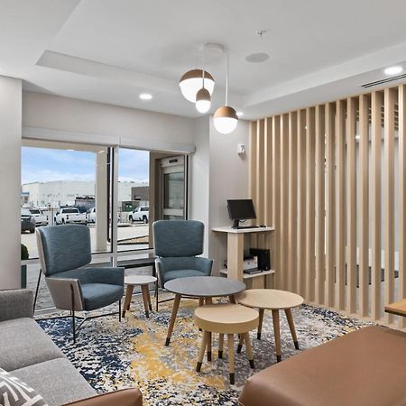 Towneplace Suites By Marriott White Hall Esterno foto